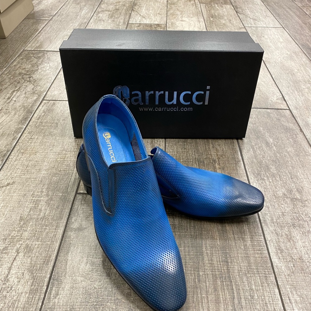 Men’s unique Carrucci loafer / shoe